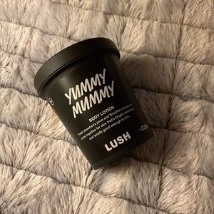 Lush RARE Yummy Mummy Lotion